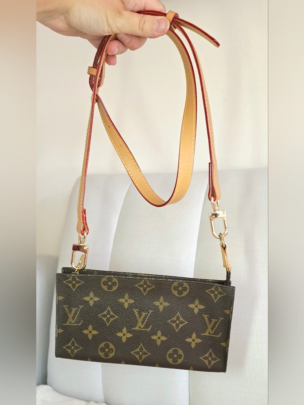 Auth Louis Vuitton Monogram Pouch